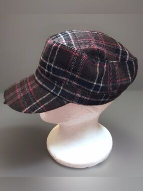 Plaid Black White Red Newsboy Cabbie Hat